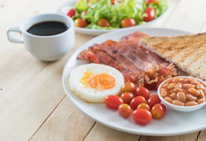 肚子再饿，3种食物要少碰