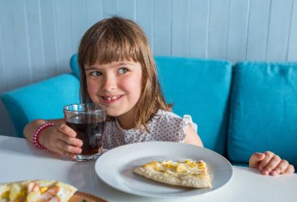 孩子这3种食物吃太多，整整一周不消化